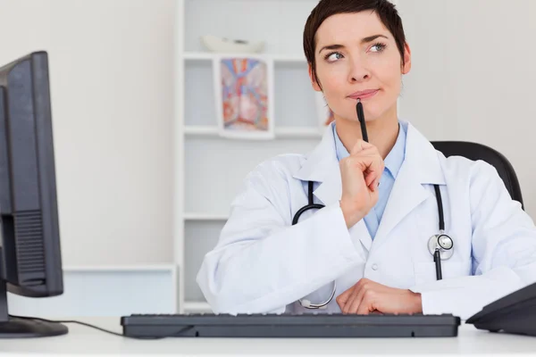 Thoughful doctor — Stock Photo, Image