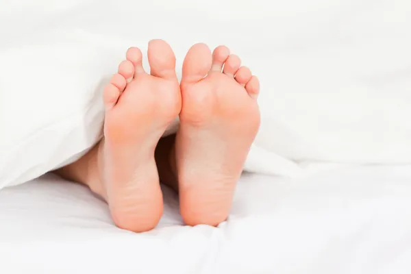 Close up de pés femininos — Fotografia de Stock