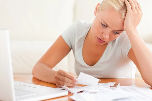 Despaired woman accounting — Stock Photo, Image