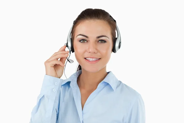 Call center agent talking to costumer — Stock Photo, Image