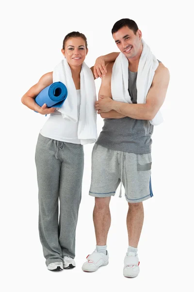 Portrait of a couple going to practice yoga — Stock Photo, Image