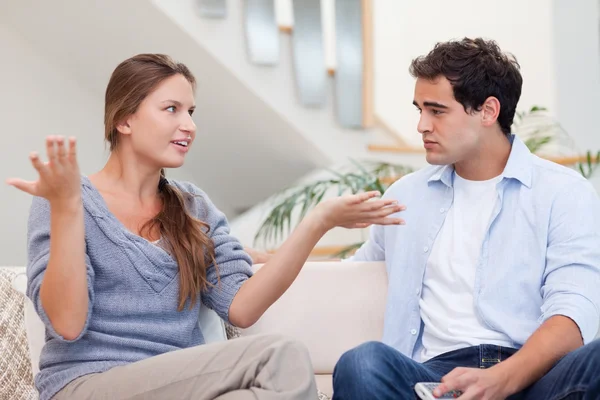 Angry couple having an argument — Stock Photo, Image