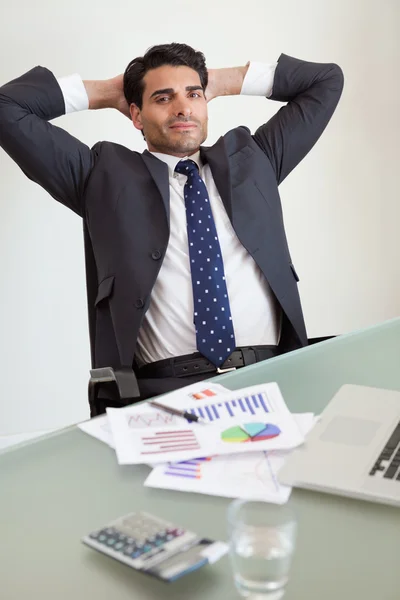Portrait of a satisfied sales person — Stock Photo, Image