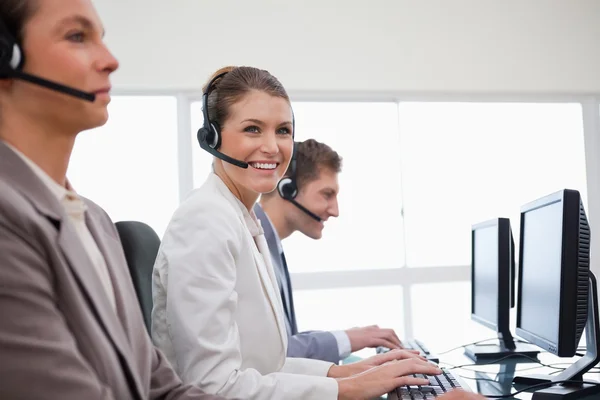Side view of customer service office — Stock Photo, Image
