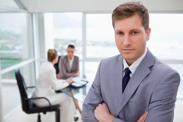 Young sales manager standing — Stock Photo, Image
