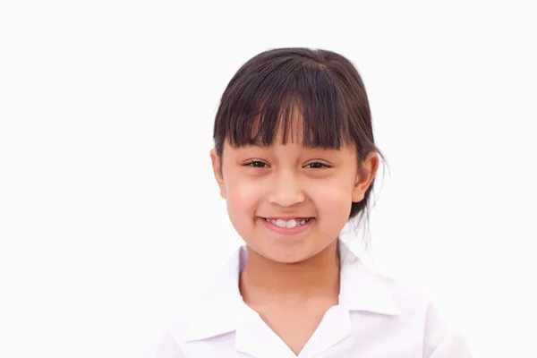 Schattig klein meisje glimlachen — Stockfoto