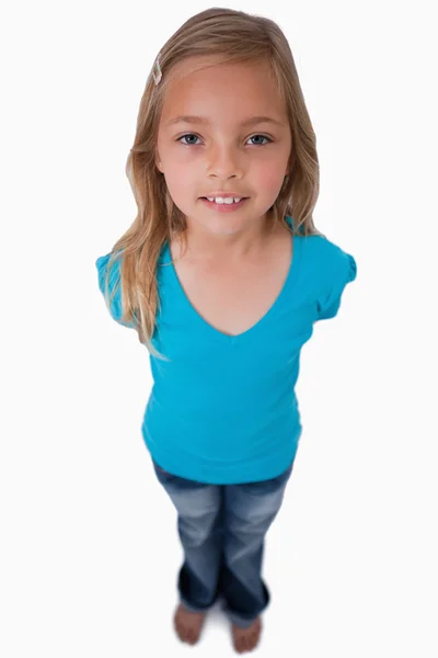 Portret van een jong meisje met de duimen omhoog — Stockfoto