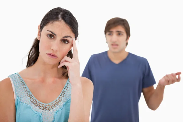 Woman mad at her fiance — Stock Photo, Image