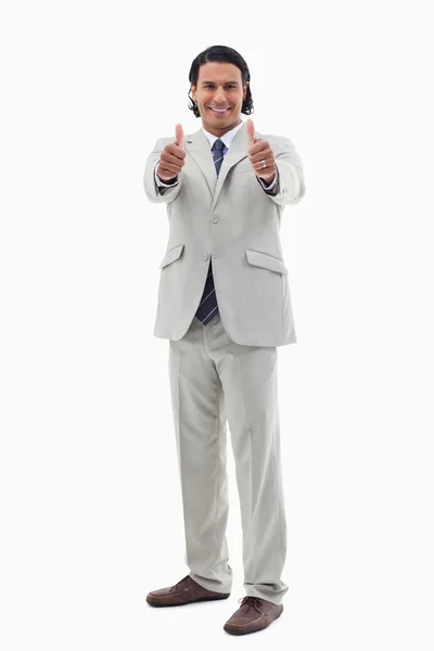 Gülümseyen bir ofis çalışanı ile thumbs up poz portresi — Stok fotoğraf