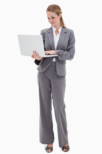 Bank employee with laptop — Stock Photo, Image