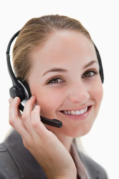 Gelukkig lachend call center agent op het werk — Stockfoto