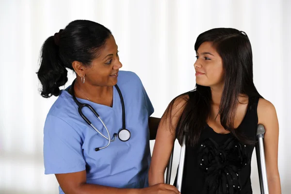 Enfermera y paciente — Foto de Stock