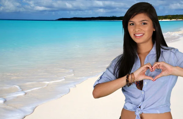 Teen Girl At Beach — Stock Photo, Image