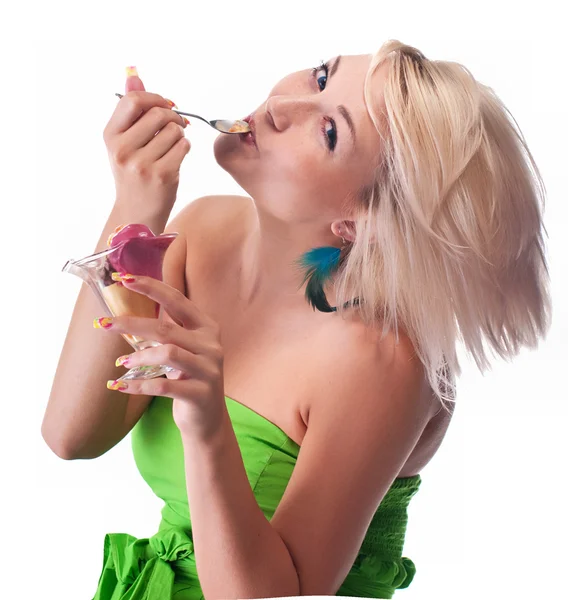 アイス クリームの女性 — ストック写真