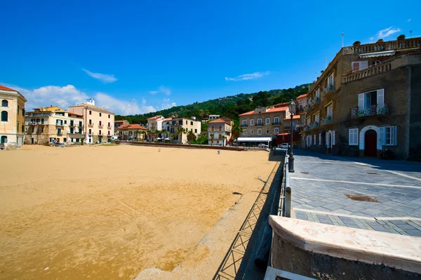 Playa dorada de Santa Maria di Castellabate — Foto de Stock