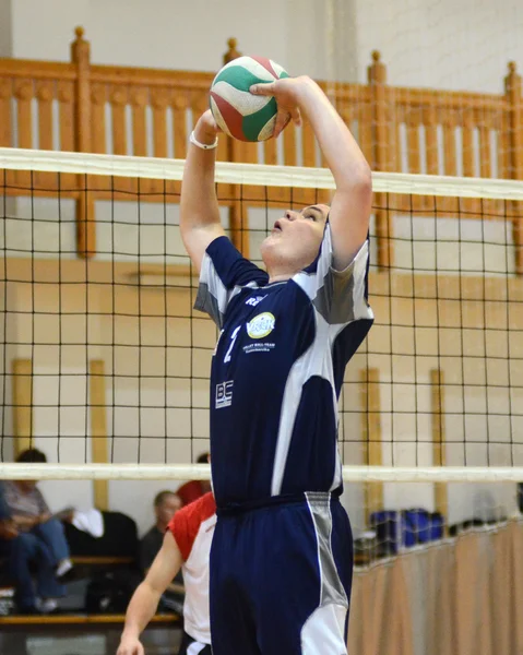 Junior volleybal spel — Stockfoto