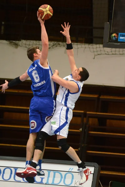 Kaposvar - Fehervar Basketball Spiel — Stockfoto