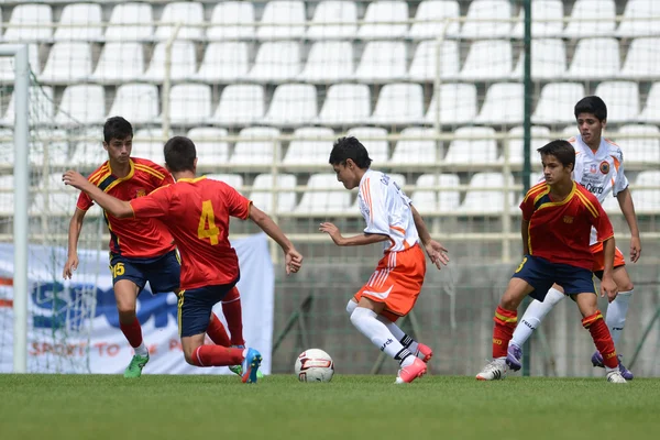 Pozo Almonte (CHI) - FC Makedonija (MKD) sob 16 jogo de futebol — Fotografia de Stock