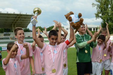 Tirgu Mures (Rom) - Kaposvar (Hun) altında 14 futbol oyunu