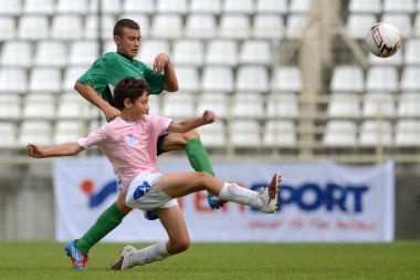 Tirgu Mures (Rom) - Kaposvar (Hun) altında 14 futbol oyunu