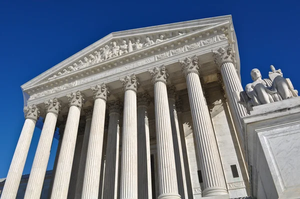 ワシントン dc でアメリカ合衆国最高裁判所 — ストック写真