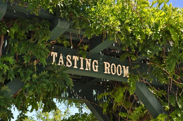 Şarap tatma odası işareti — Stok fotoğraf