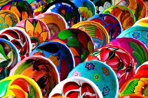 Tigelas maia coloridas para venda — Fotografia de Stock