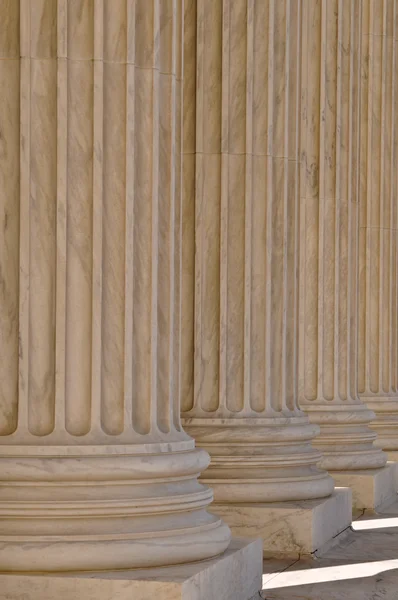 Pilastri del diritto e della giustizia Corte suprema degli Stati Uniti — Foto Stock