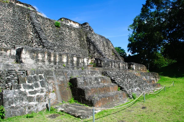 Maya Ruin - Xunantunich i Belize — Stockfoto