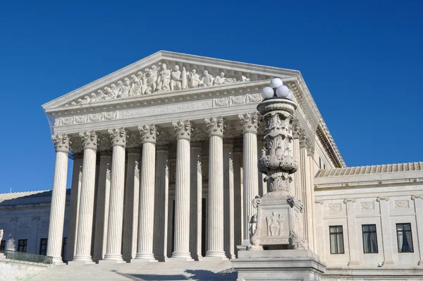 Édifice de la Cour suprême aux États-Unis — Photo