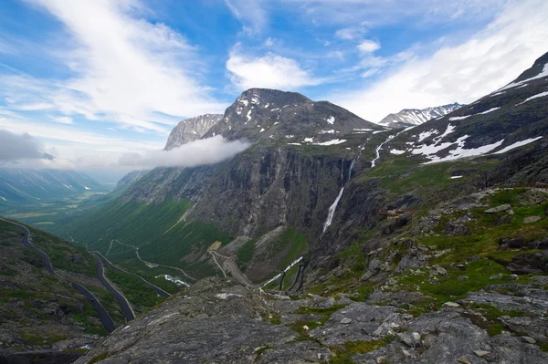 Живописный пейзаж Норвегии. Феттерхаусвеген — стоковое фото