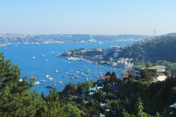 Bosporus weergave, istanbul, Turkije — Stockfoto