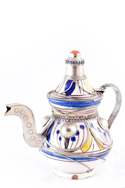 Oude Arabische sier theepot — Stockfoto