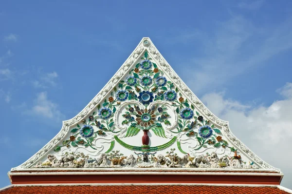 Ceramic ornately decoration — Stock Photo, Image