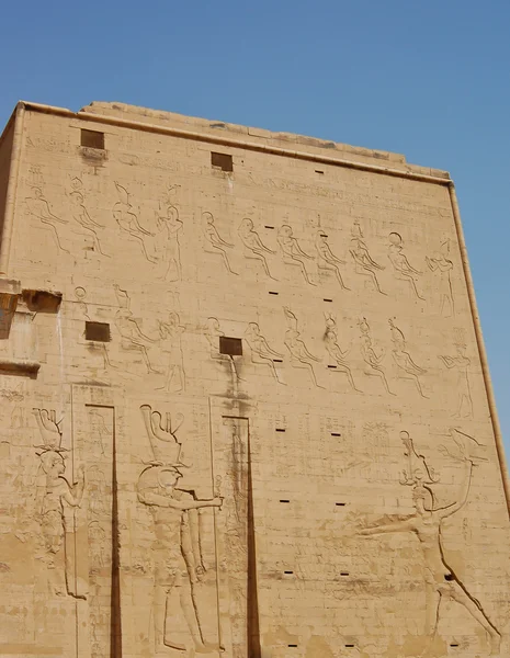 Primer pilón del templo de Edfu — Foto de Stock