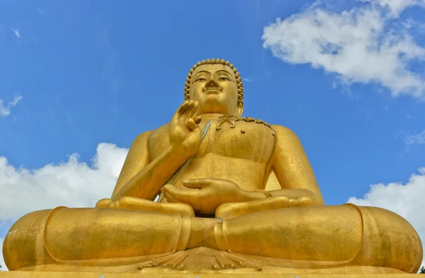 Buddhastatue des Kolosses — Stockfoto