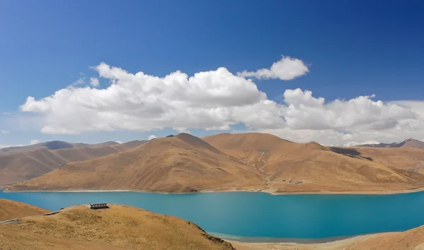 在西藏神圣湖 — 图库照片