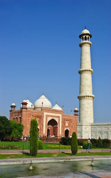 Minarete em Taj Mahal — Fotografia de Stock