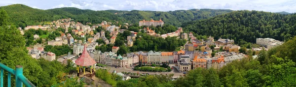 Karlovy Vary Deer Jump 02 – stockfoto