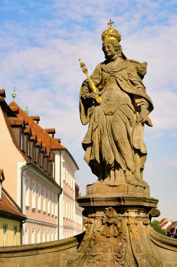 Bamberg empress Kunigunde statue 02 clipart