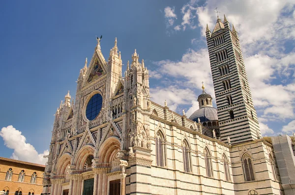 Katedra w Sienie 01 — Zdjęcie stockowe