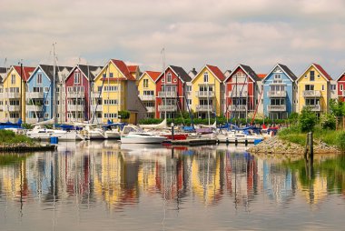 Greifswald harbour 02 evler