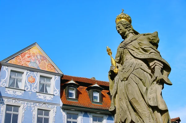 Bamberg kaiserin kunigunde statue 01 — Stockfoto