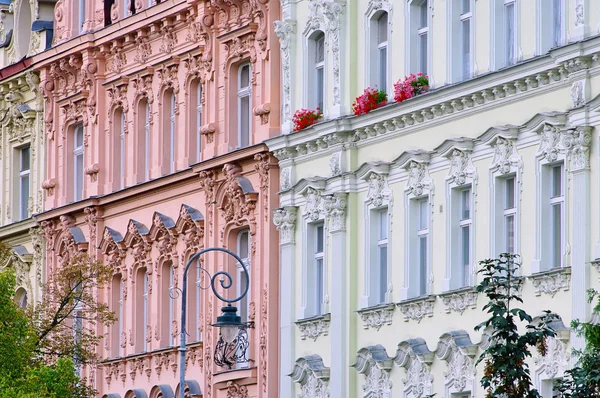Karlovy Vary fachada 01 — Fotografia de Stock