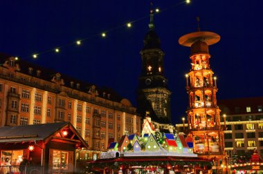 Dresden christmas market 19 clipart