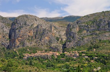 Moustiers-Sainte-Marie 02