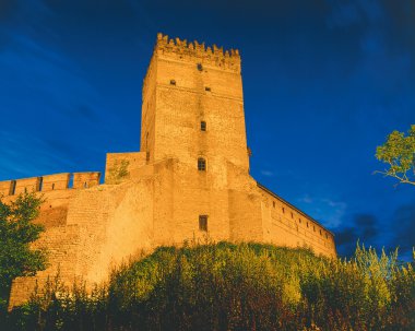 Lutsk (ya da Lubart? s) gece Castle