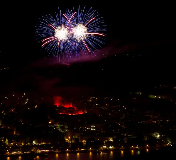 Fireworks over the Rhine river — Stock Photo, Image