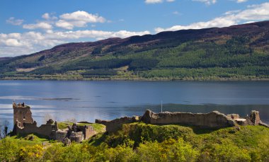 Ruins of Urquhart Castle overlooking Loch Ness clipart