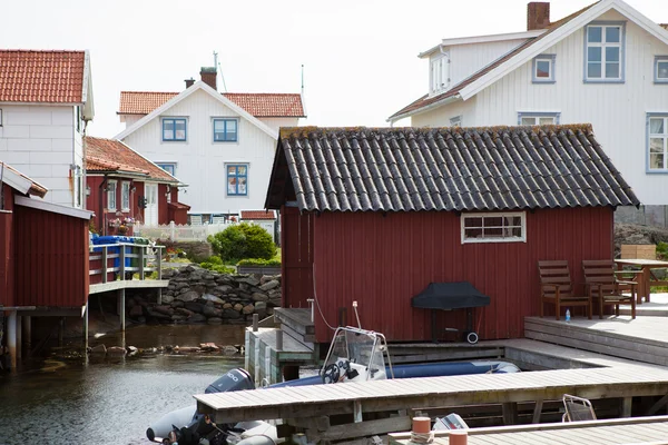 Piccolo villaggio di pescatori in Svezia — Foto Stock